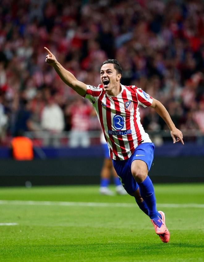 情绪不佳，吉拉西在下半场被换下时拒绝与主教练科瓦奇握手（下半场被换下，情绪不佳的吉拉西拒与主帅科瓦奇握手）