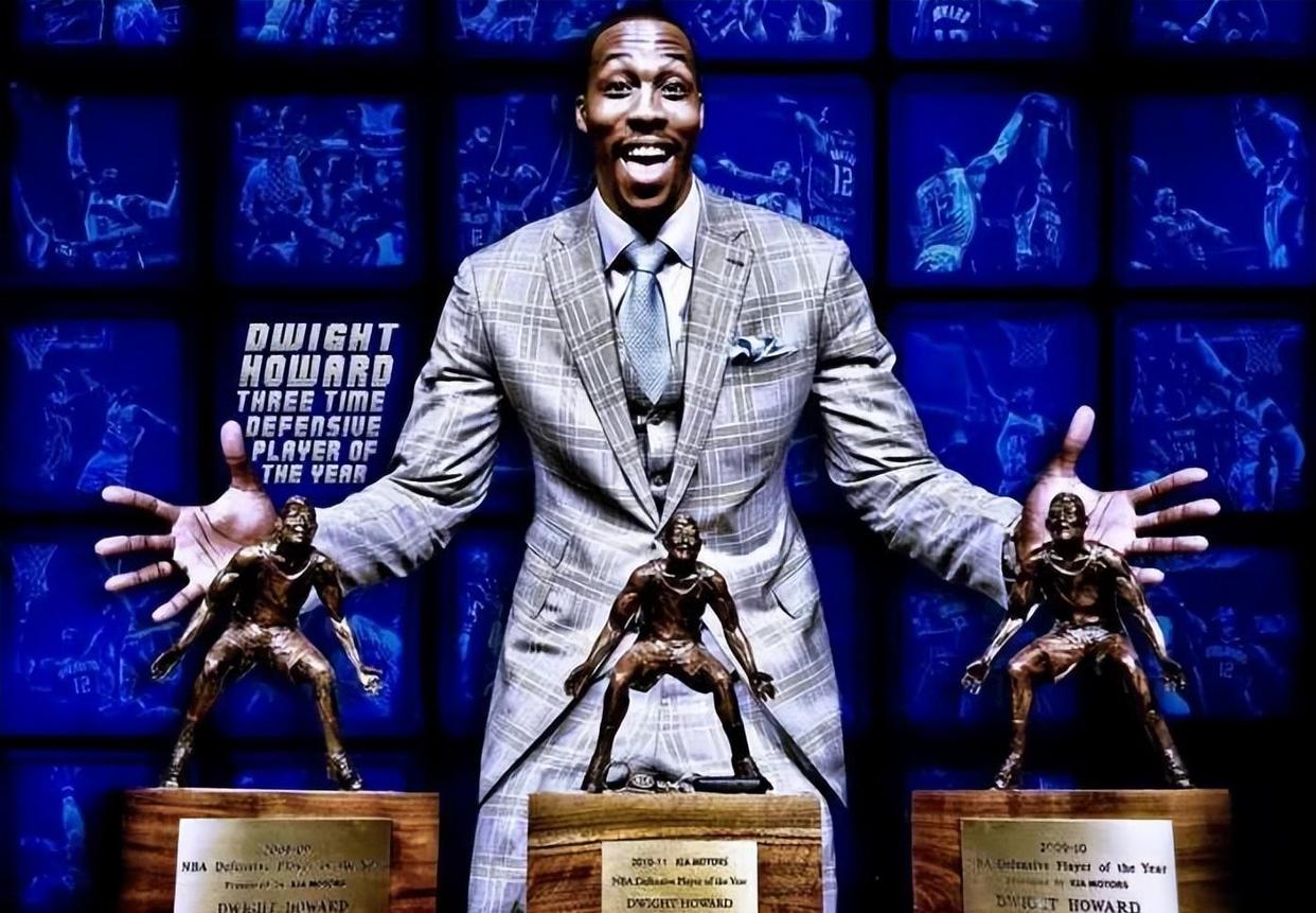 尝试新角色，德媒：罗伊斯将担任下周多特蒙德欧冠比赛评论员（德媒：罗伊斯下周将以评论员身份解说多特欧冠，尝试全新角色）