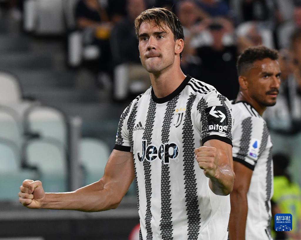 法甲战报：隆吉耶远射建功，雷恩1-0客胜梅斯（法甲：隆吉耶远射制胜，雷恩客场1-0力克梅斯）