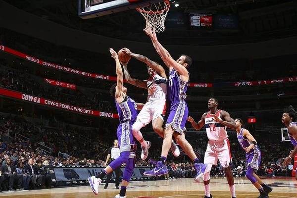 球星打破五年进球纪录，状态火热（球星刷新五年进球纪录，火力全开）