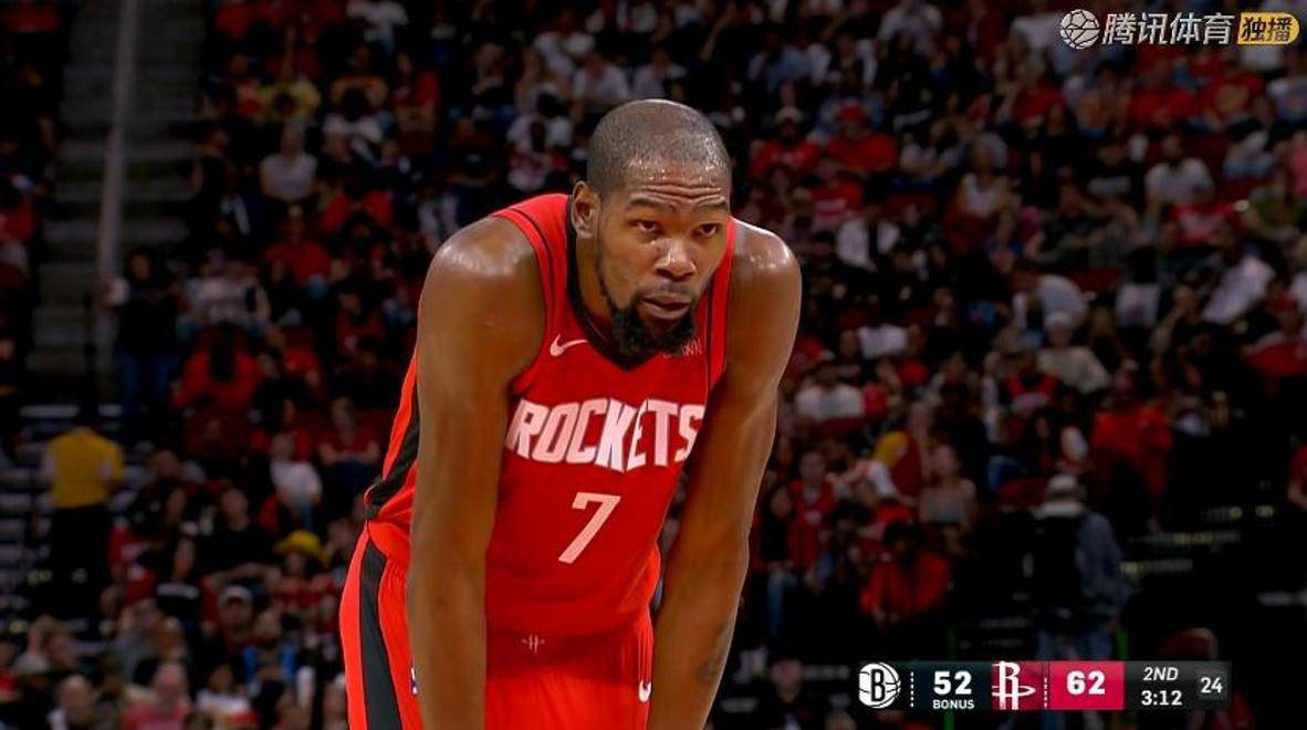 林德布拉德代表小红牛参加阿布扎比测试，明年进军F1（林德布拉德将代表小红牛出战阿布扎比测试，明年正式登陆F1）