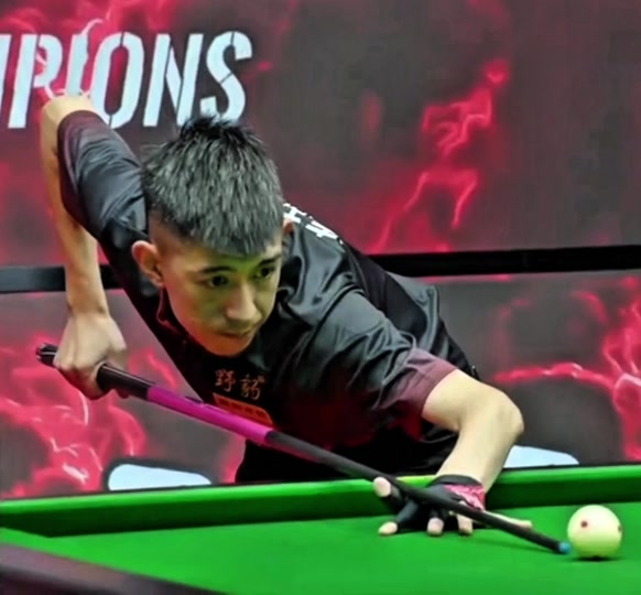 球的青训已 球的青训已